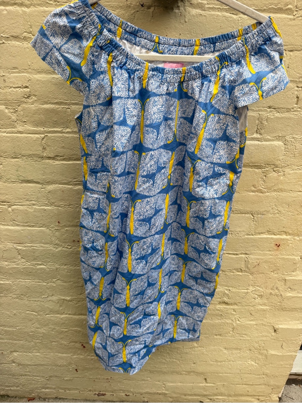 Gorgeous Lilly Pulitzer butterfly shift dress Blue and Yellow EUC - Picture 4 of 6